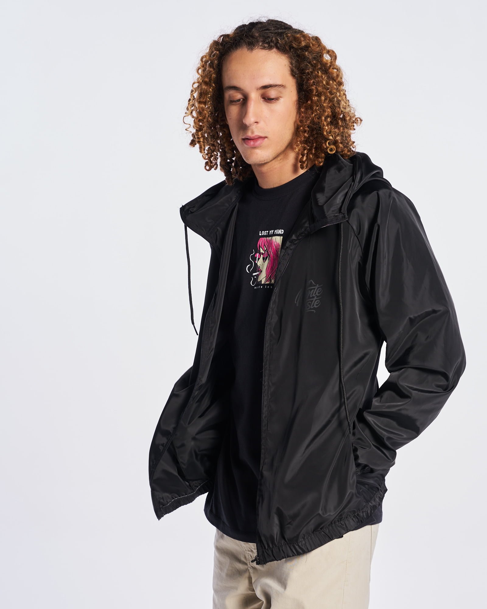 jaquetas-jaqueta-corta-vento-preto-impermeavel--p-1649961413700