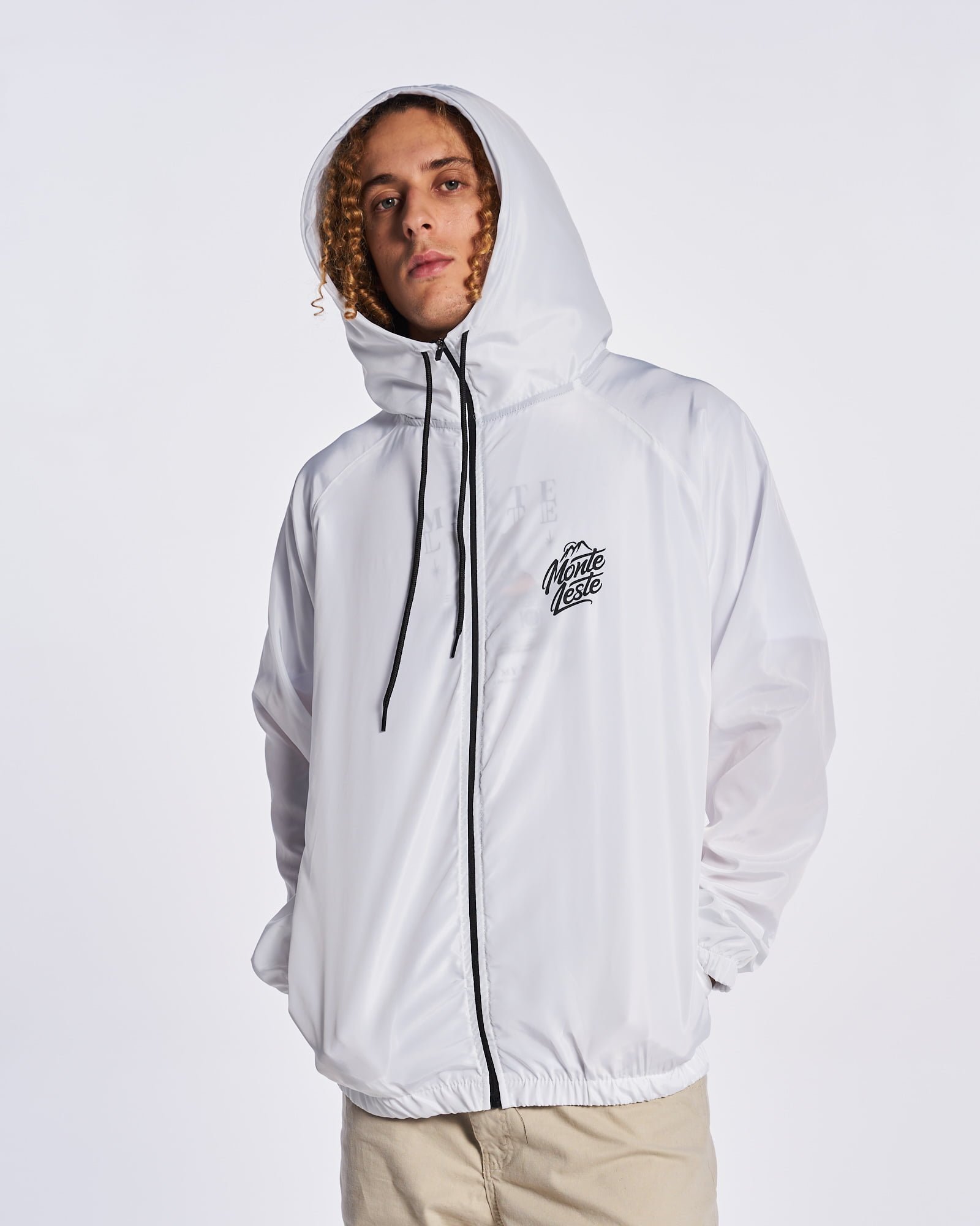 jaquetas-jaqueta-corta-vento-branco-impermeavel--p-1649962207424