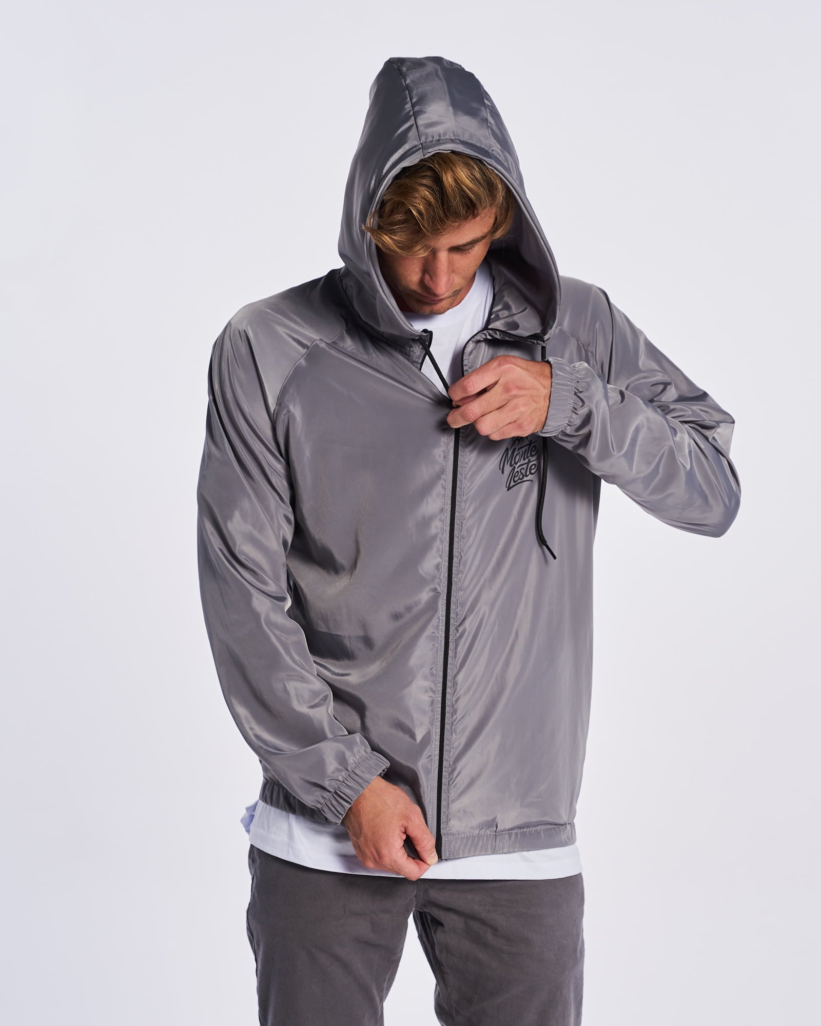 jaquetas-jaqueta-corta-vento-cinza-impermeavel--p-1649963146968