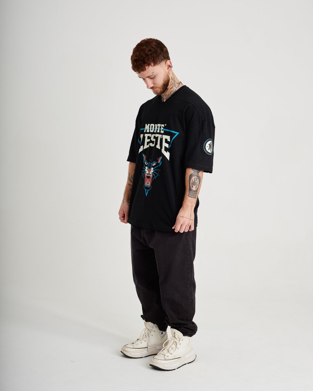 Camiseta Jersey Oversized - Pantera Preto