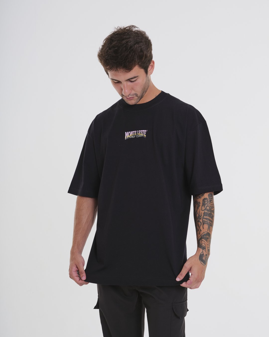 Camiseta Oversized Estampada Times - Preto