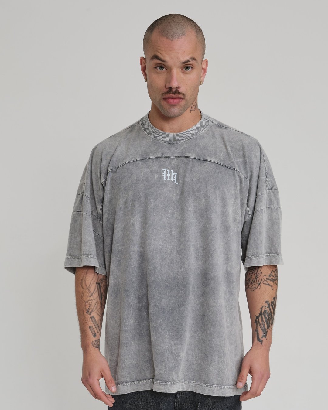 Camiseta Oversized Sleeve Script - Mármore