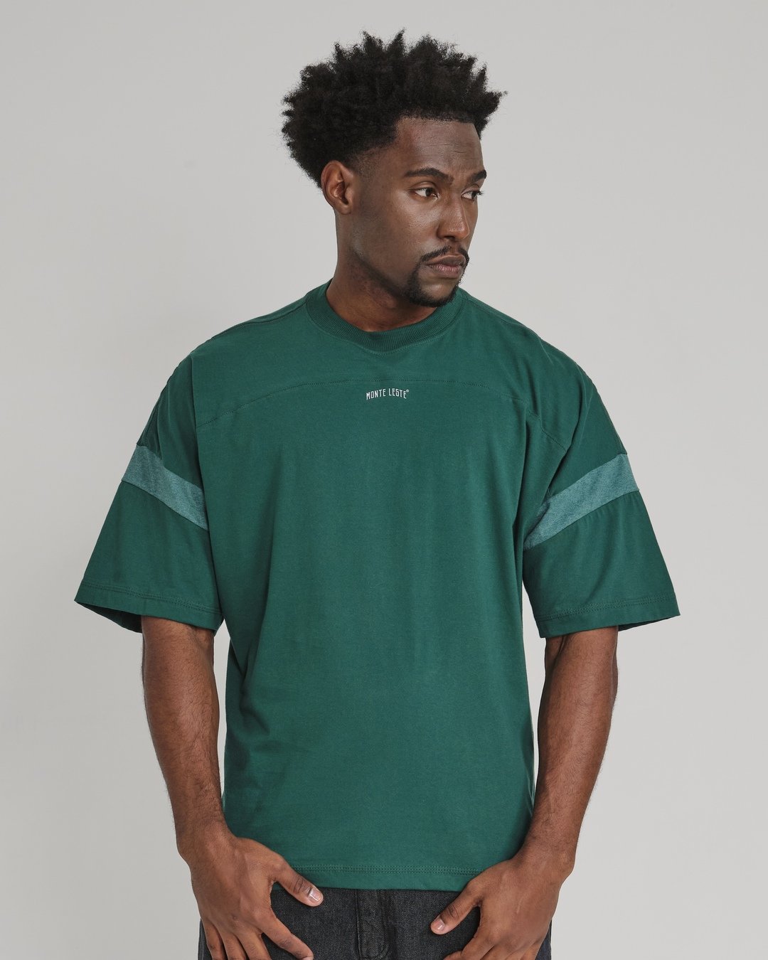 Camiseta Oversized Sleeve High - Preto