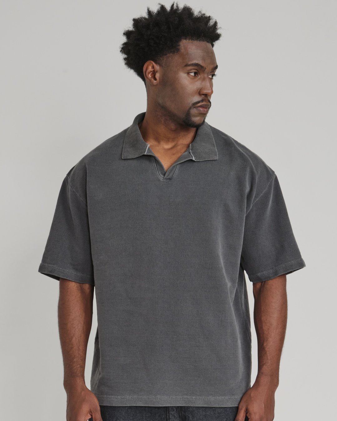 Camiseta Polo Oversized Lisa - Cinza Estonado