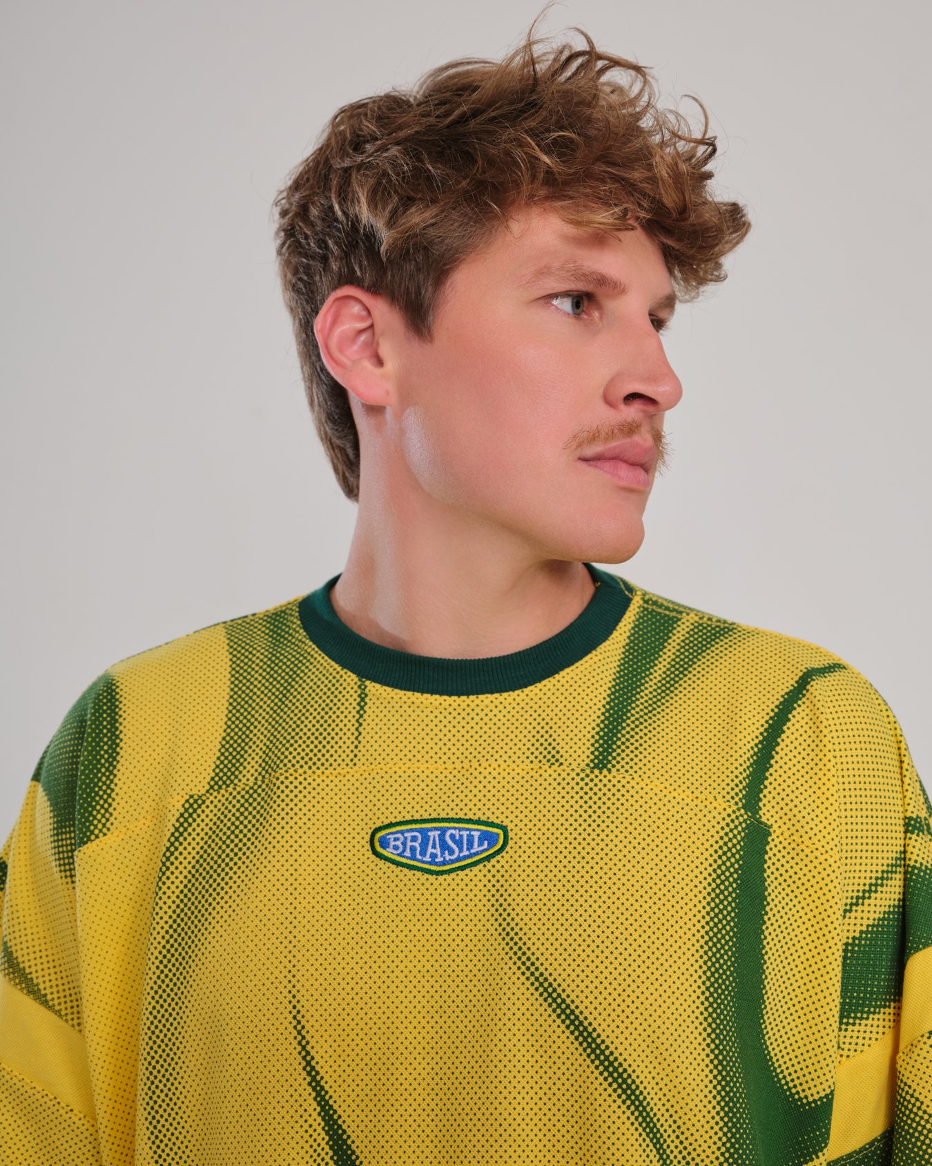 Camiseta Oversized Sleeve Artilheiro - Amarelo