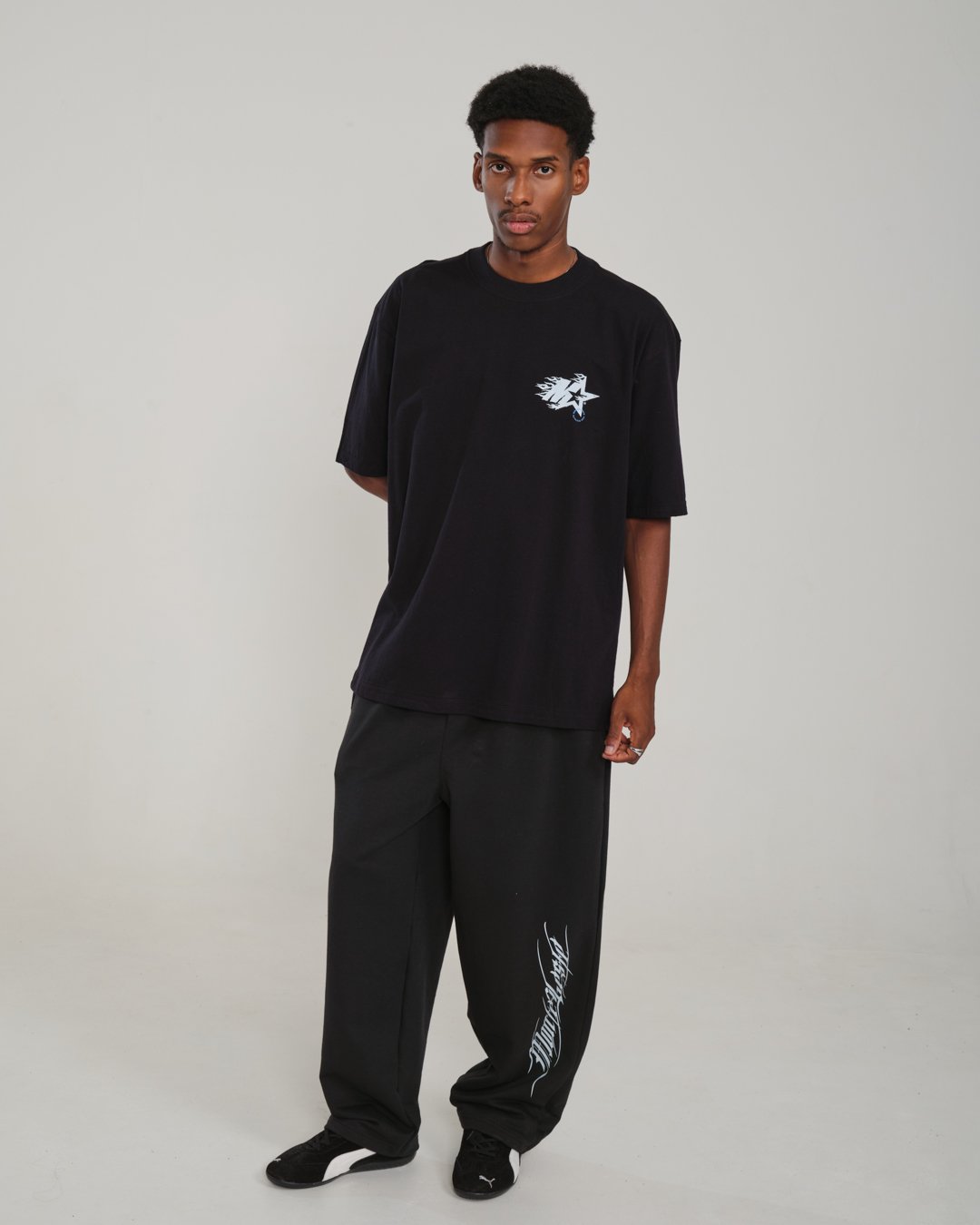 Camiseta Oversized Estampada Jafar Preto
