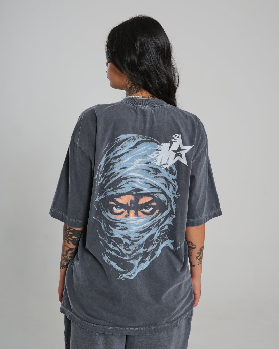 Camiseta Oversized Estampada Jafar