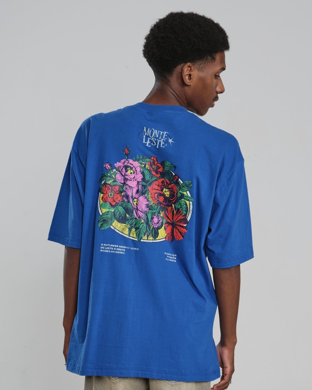 Camiseta Oversized Estampada Jafar Preto