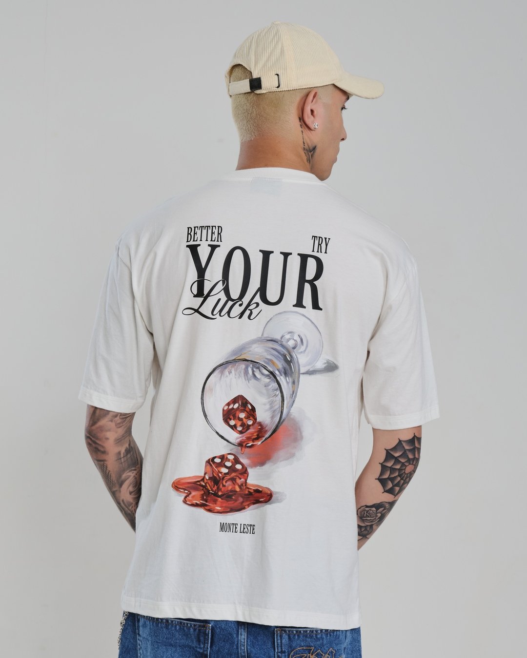 Camiseta Oversized Estampada Better Off White