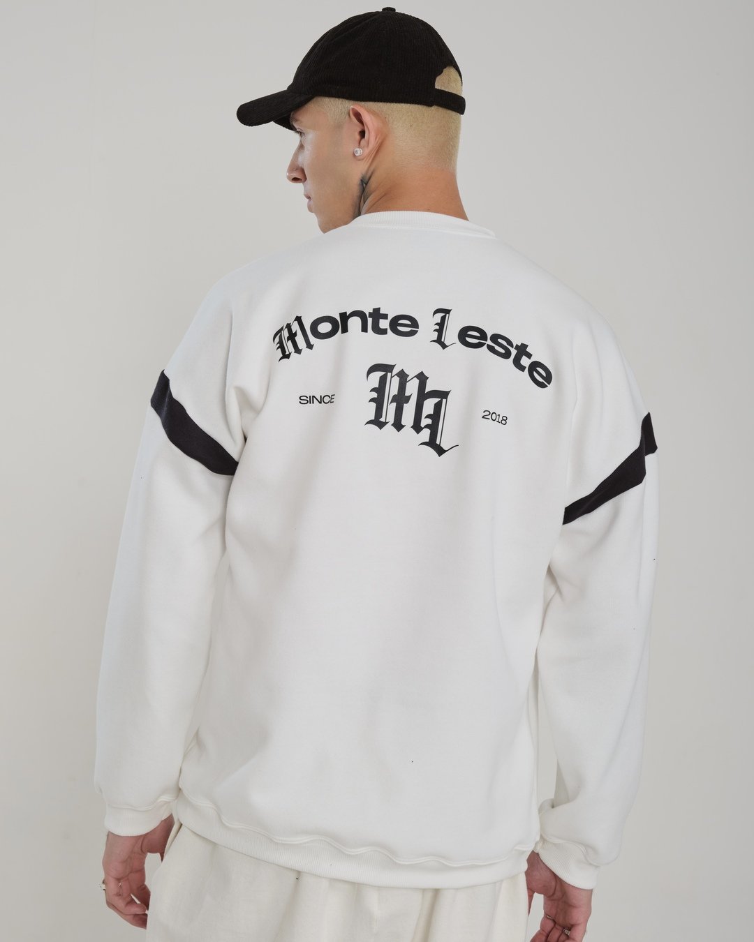 Moletom Sleeve Oversized Tomb - Off White